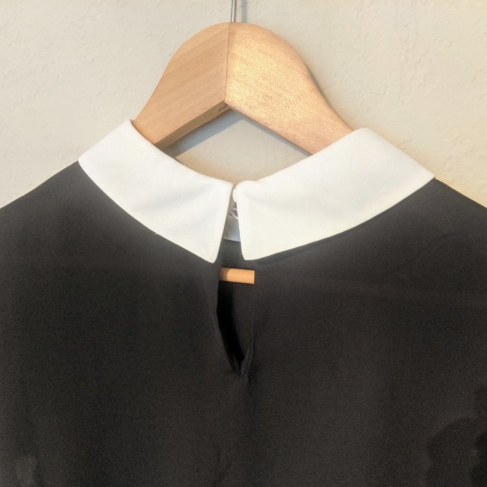 CeCe Colorblocked Collared Blouse - Picture 10 of 11